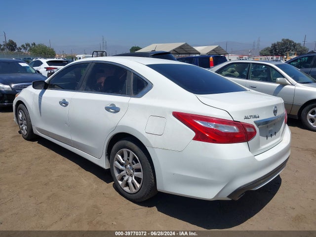 Nissan Altima 2.5 S 2017 1N4AL3AP1HN352758 Image 3