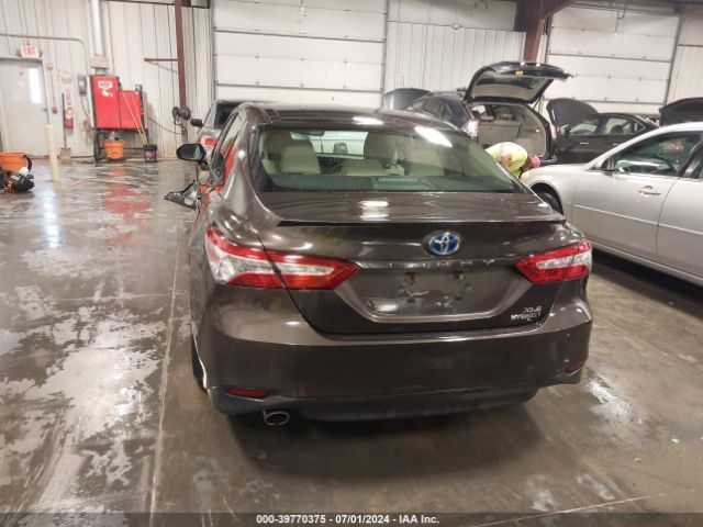 4T1B21HK8JU002258 Toyota Camry Hybrid Xle
