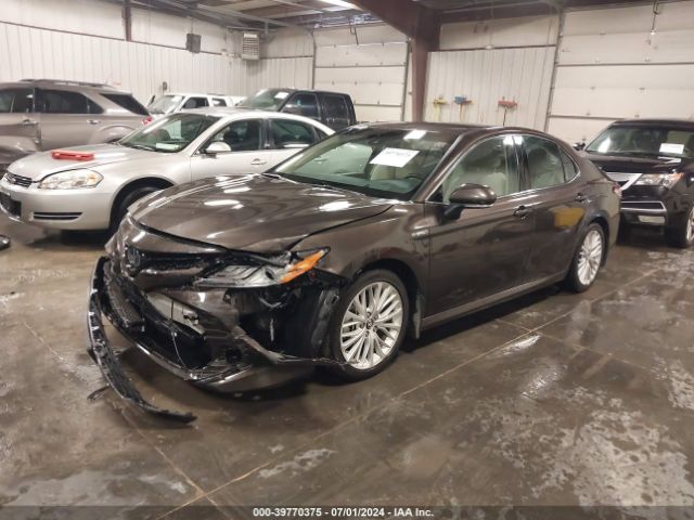 4T1B21HK8JU002258 Toyota Camry Hybrid Xle