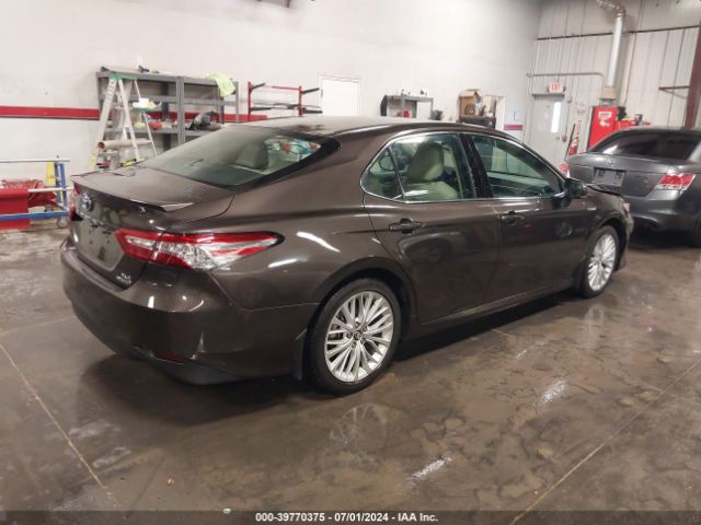 4T1B21HK8JU002258 Toyota Camry Hybrid Xle