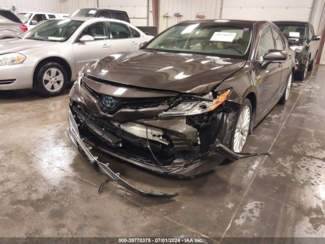 4T1B21HK8JU002258 Toyota Camry Hybrid Xle