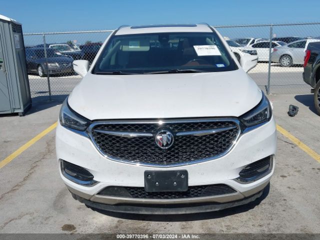 5GAERDKW1JJ240899 Buick Enclave Avenir