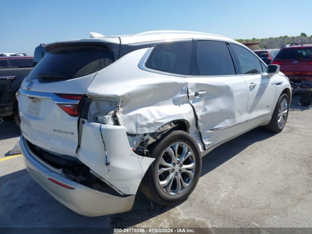 5GAERDKW1JJ240899 Buick Enclave Avenir