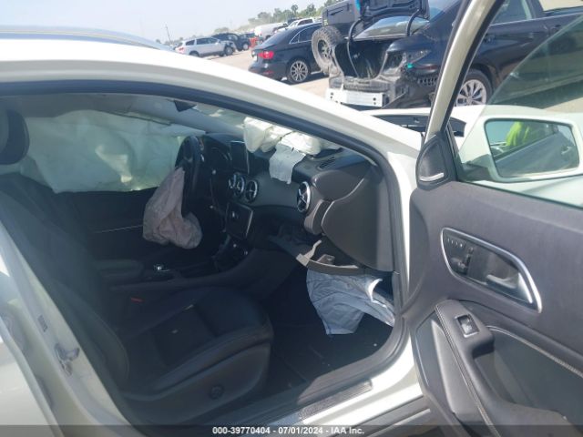 WDCTG4GB1FJ085211 Mercedes-Benz Gla 250 4matic