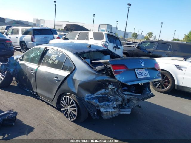 3VWD17AJ5GM410036 Volkswagen Jetta 1.8t Sport