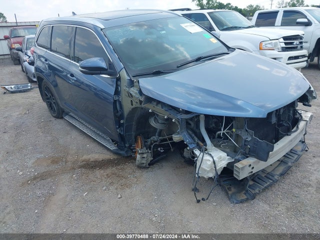 2017 5TDDZRFH2HS459354 main image