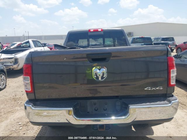 3C6UR5CL4MG701708 RAM 2500 Tradesman  4x4 6'4 Box