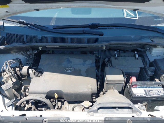 Toyota Sienna Le V6 8 Passenger 2014 5TDKK3DCXES423147 Image 10