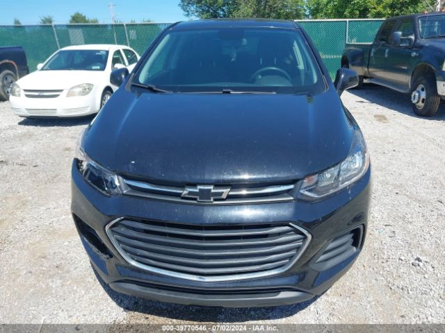 KL7CJKSB0LB329839 Chevrolet Trax Fwd Ls