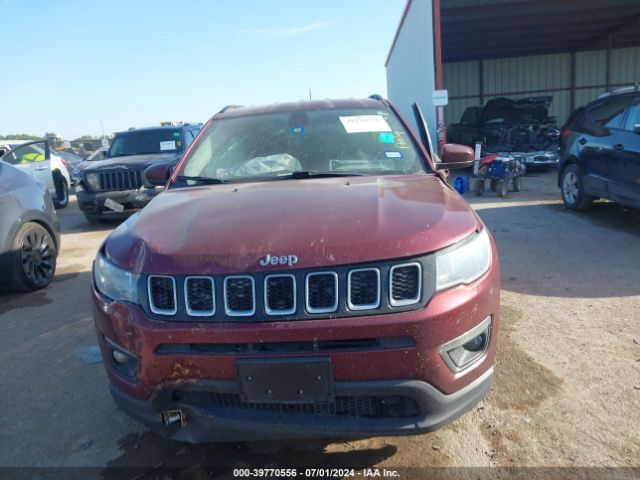 3C4NJCBB1LT252978 Jeep Compass Latitude Fwd