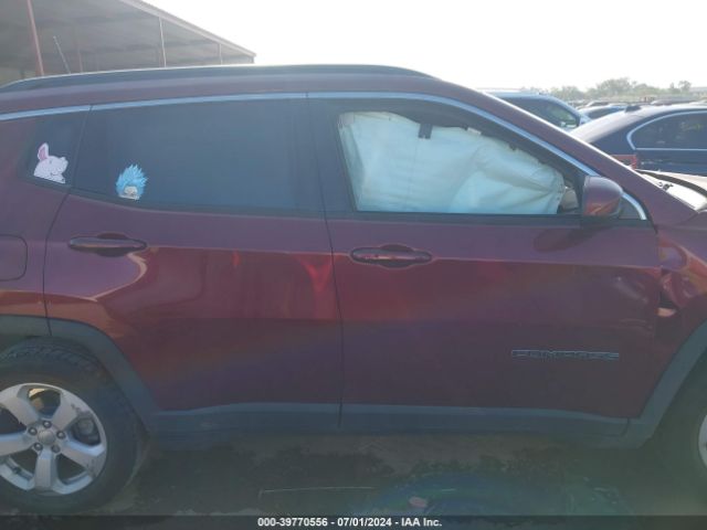 3C4NJCBB1LT252978 Jeep Compass Latitude Fwd