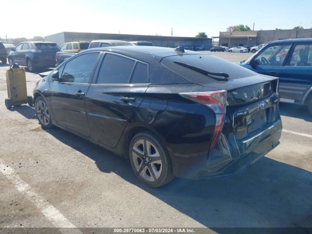 JTDKARFU9G3011057 Toyota Prius Four Touring