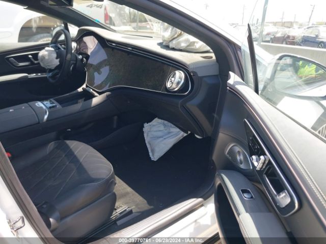 W1KCG4EB3PA033983 Mercedes-Benz Eqs 580 4matic
