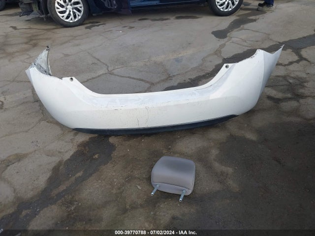Toyota COROLLA LE 2015 5YFBURHE6FP202938 Image 12