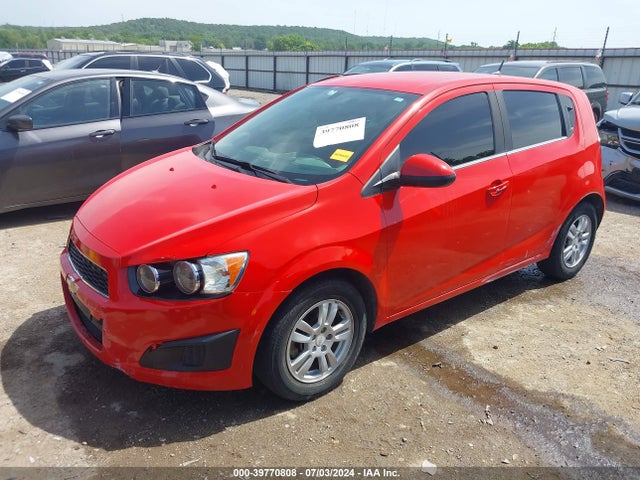 Chevrolet Sonic Lt Auto 2014 1G1JC6SH3E4243439 Image 2