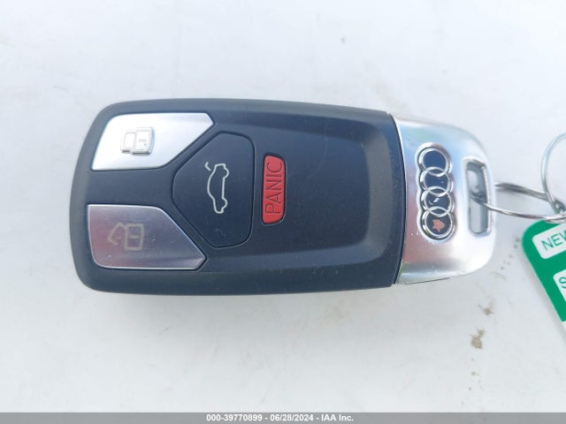 WA1LAAF78HD028339 Audi Q7 3.0t Premium