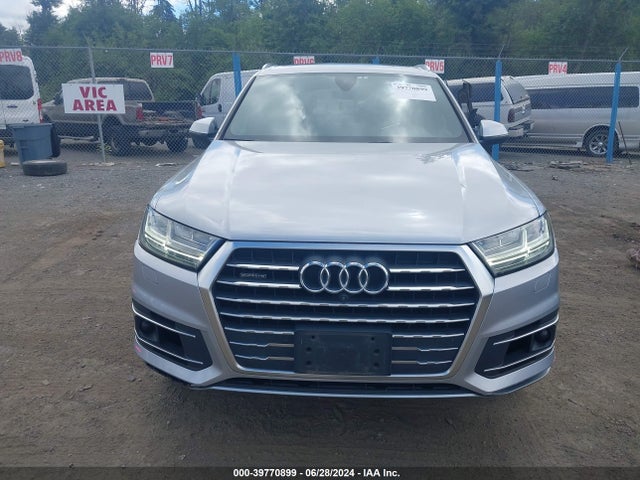 WA1LAAF78HD028339 Audi Q7 3.0t Premium