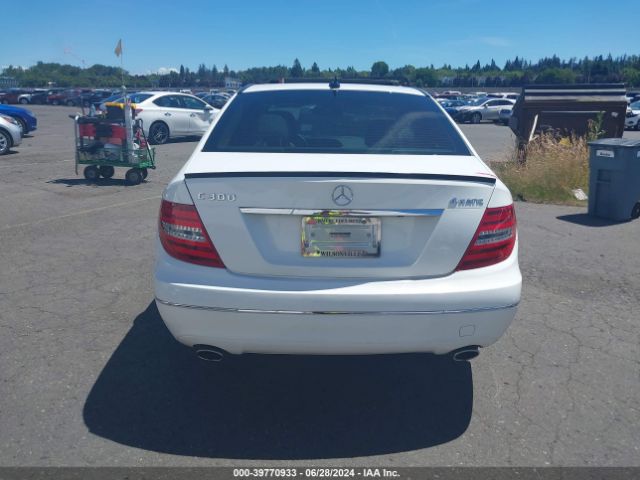WDDGF8AB1EA948488 Mercedes-Benz C 300 Luxury 4matic/sport 4matic