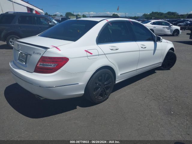WDDGF8AB1EA948488 Mercedes-Benz C 300 Luxury 4matic/sport 4matic