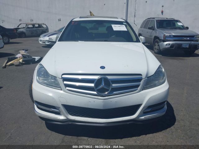 WDDGF8AB1EA948488 Mercedes-Benz C 300 Luxury 4matic/sport 4matic