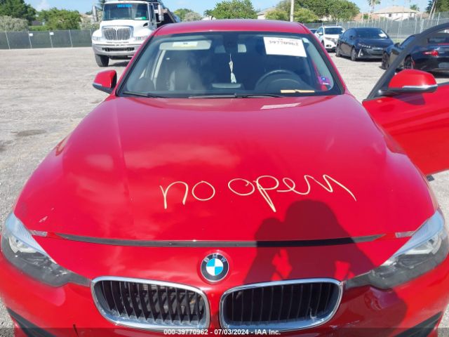 WBA8A9C54HK620116 BMW 320i