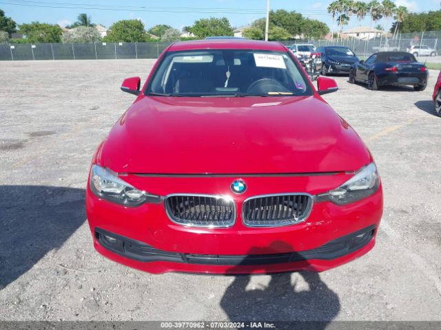 WBA8A9C54HK620116 BMW 320i