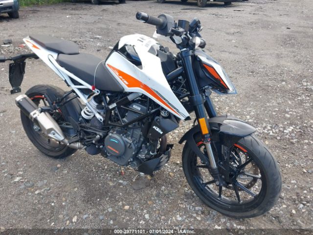 2022 KTM 390 MD2JPJ404NC235971