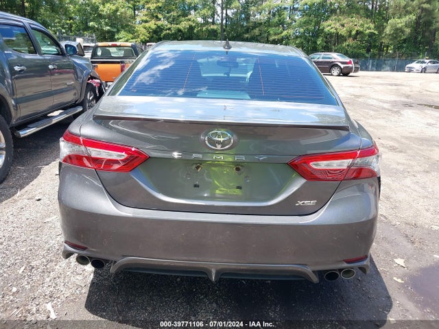 Toyota CAMRY XSE 2019 4T1B61HK8KU229729 Image 16