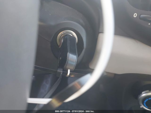 ZFBCFABH1EZ024320 Fiat 500l Easy
