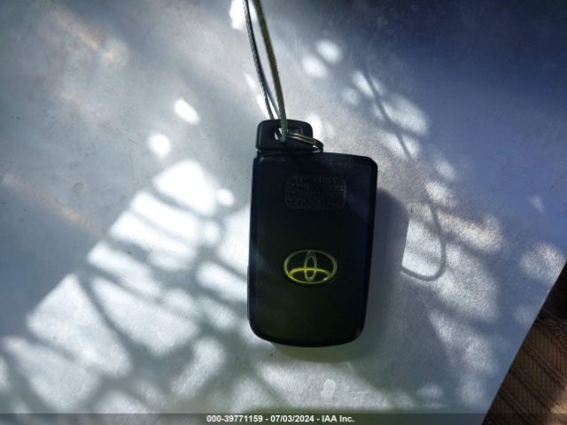 2T3RFREV2JW721125 Toyota Rav4 Adventure
