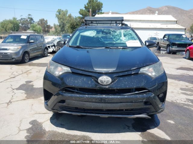 2T3RFREV2JW721125 Toyota Rav4 Adventure