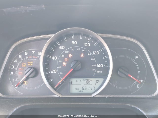 Toyota RAV4 LE 2014 JTMZFREV2EJ001697 Image 7