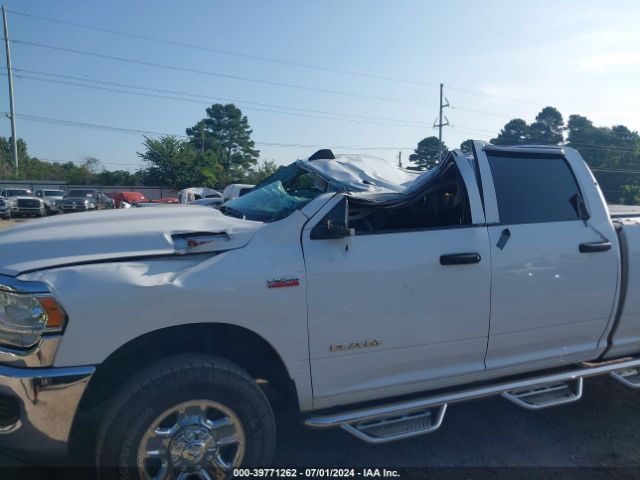 3C6UR5CJ7KG615921 RAM 2500 Tradesman  4x4 6'4 Box