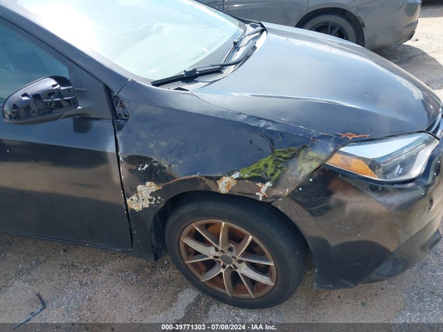 Toyota COROLLA LE 2015 5YFBURHE0FP359235 Image 6