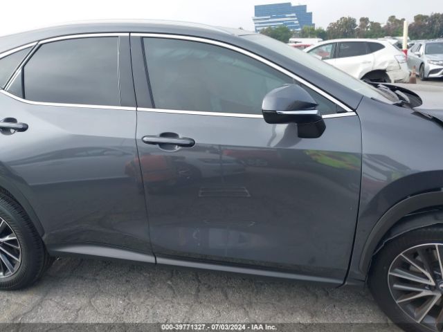 2T2GDCAZ8SC017618 Lexus Nx 250 Premium