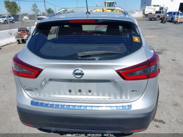 JN1BJ1BV4MW572487 Nissan Rogue Sport Sv Fwd Xtronic Cvt