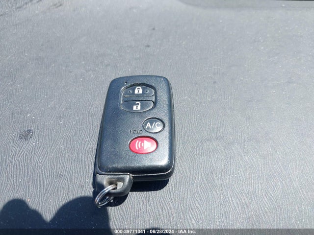 Toyota PRIUS PLUG-IN 2014 JTDKN3DP0E3059350 Image 11