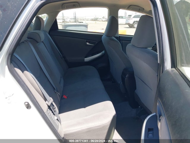 Toyota PRIUS PLUG-IN 2014 JTDKN3DP0E3059350 Image 8