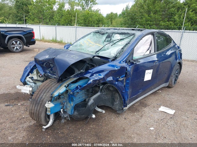 2024 TESLA MODEL Y 7SAYGDED2RF041720 Photo 1