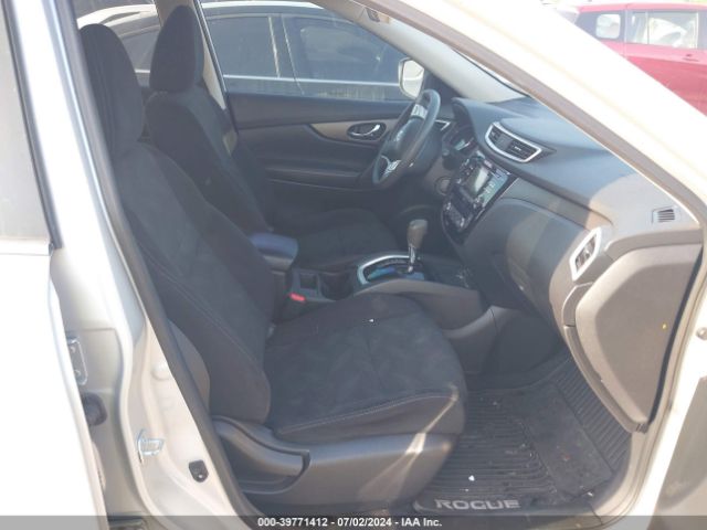 5N1AT2MT9EC808263 Nissan ROGUE SV
