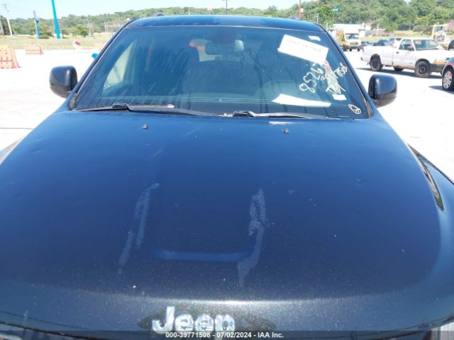 1C4RJFAG4FC852670 Jeep Grand Cherokee Laredo