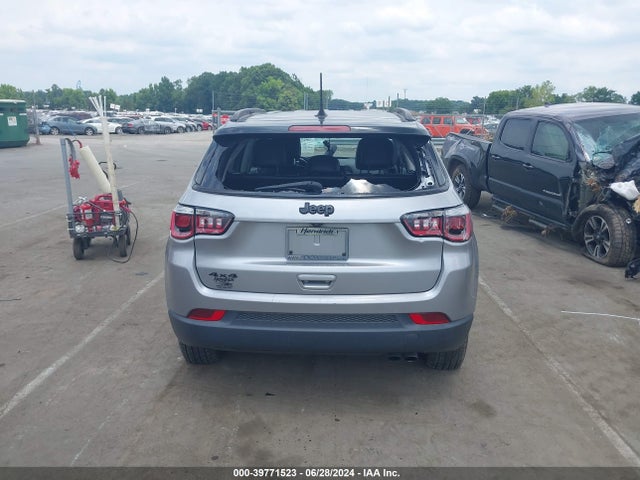 3C4NJDBBXKT630171 Jeep Compass Altitude 4x4