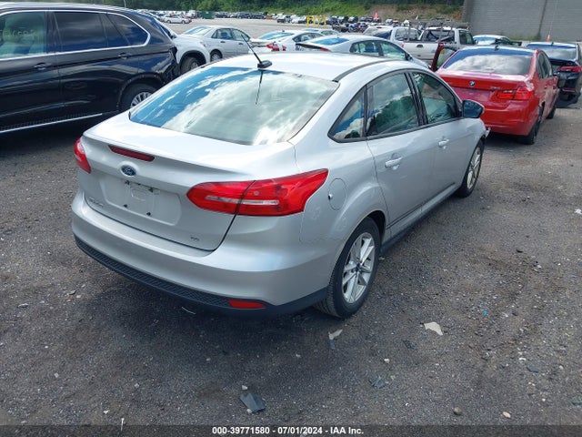 Ford FOCUS SE 2015 1FADP3F28FL297443 Image 4