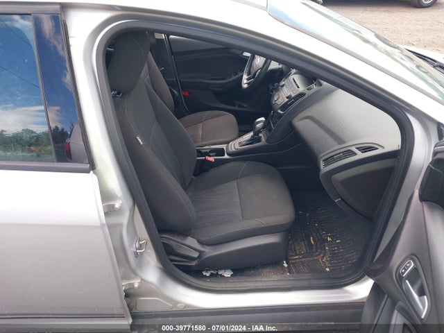 Ford FOCUS SE 2015 1FADP3F28FL297443 Image 5
