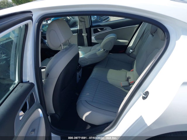 KMTG34LA8MU070766 Genesis G70 2.0t Rwd