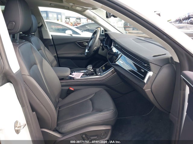 WA1EVBF12PD025806 Audi Q8 Premium Plus 55 Tfsi Quattro Tiptronic