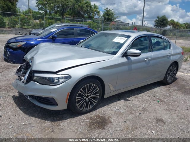 WBAJA7C53KG910279 BMW 530i Xdrive