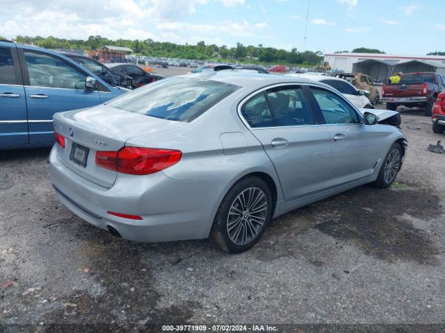 WBAJA7C53KG910279 BMW 530i Xdrive