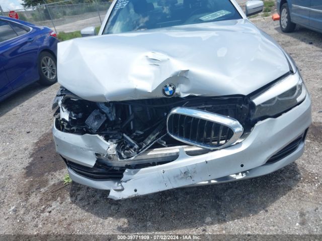 WBAJA7C53KG910279 BMW 530i Xdrive