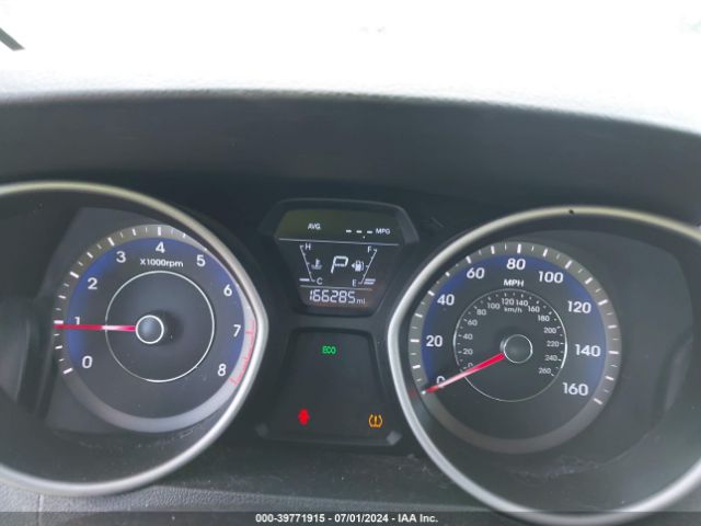 KMHDH4AE0FU250492 Hyundai ELANTRA SE